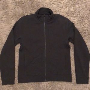 Lululemon Men’s grey jacket